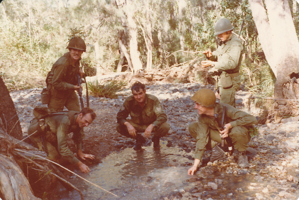 ARMY 003